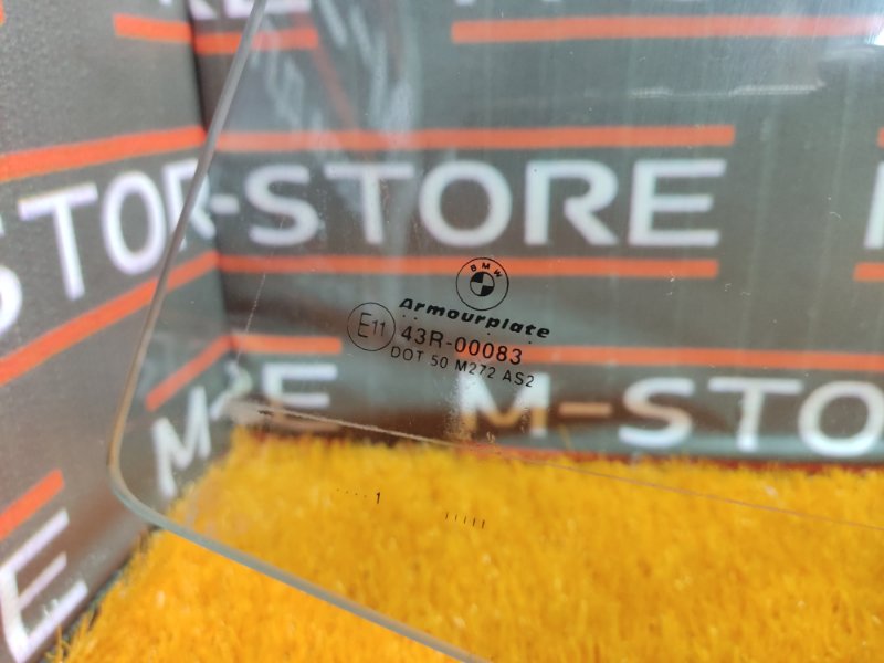 Стекло боковое, 300 рублей, Красноярск