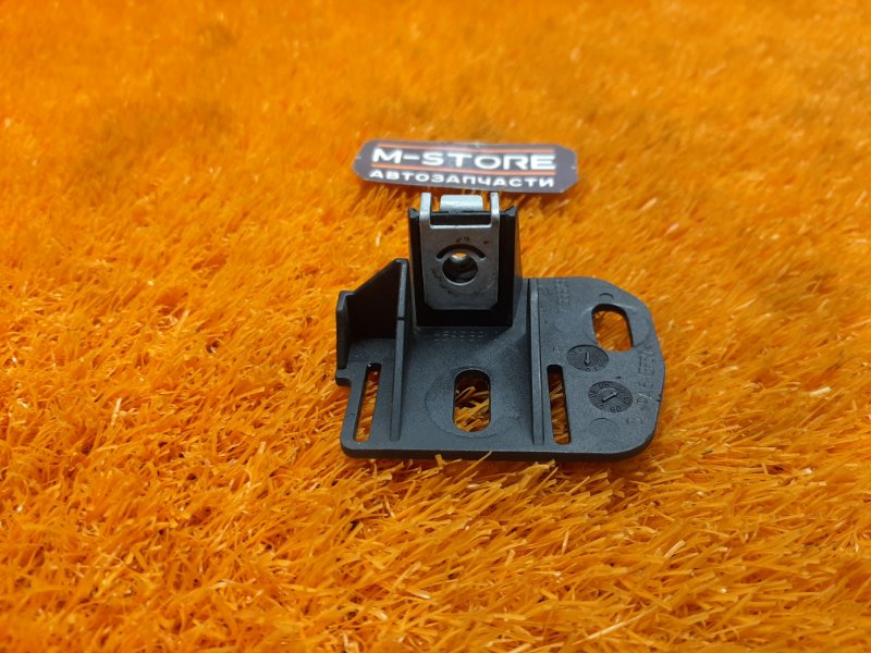 кронштейн фары, 300 рублей, Красноярск