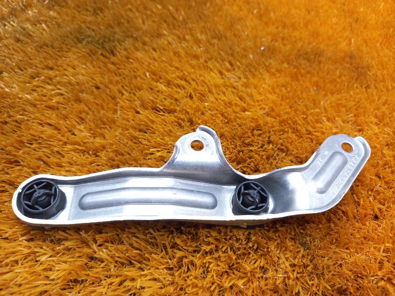 Кронштейн впускного коллектора, 250 рублей, Красноярск