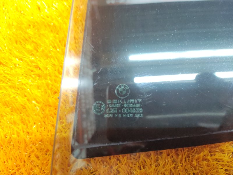 Стекло боковое, 670 рублей, Красноярск