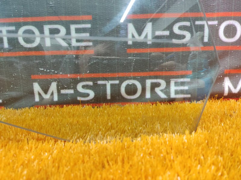 Стекло боковое, 350 рублей, Красноярск