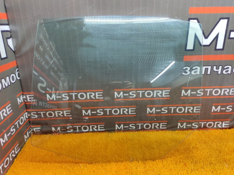 Стекло боковое, 350 рублей, Красноярск