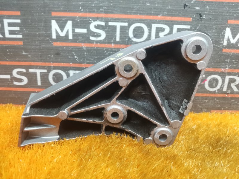 Кронштейн подушки двигателя, 1220 рублей, Красноярск