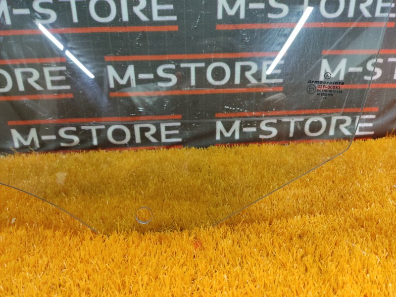 Стекло боковое, 670 рублей, Красноярск