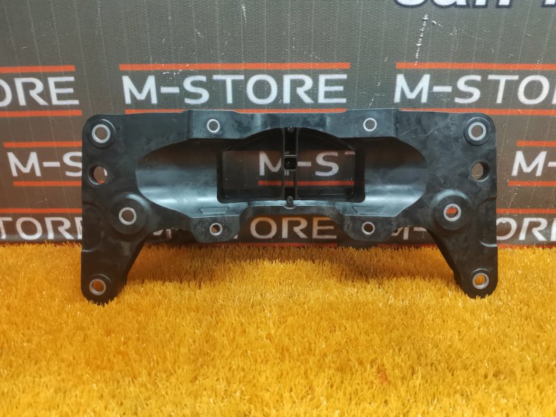 Кронштейн КПП, 2000 рублей, Красноярск