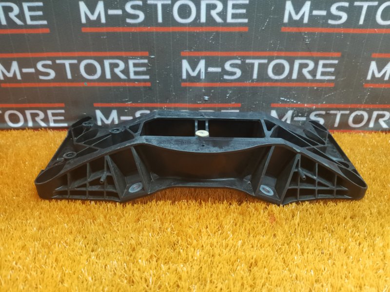 Кронштейн КПП, 2000 рублей, Красноярск