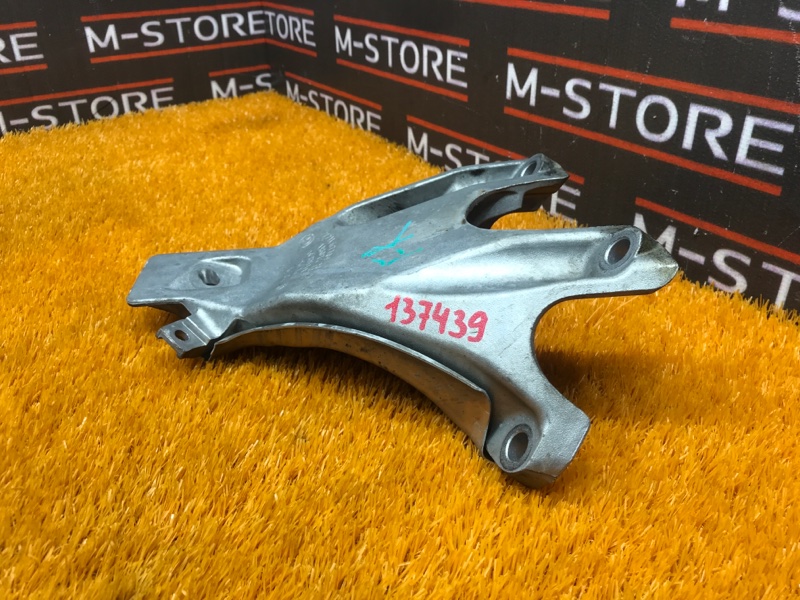 Кронштейн подушки двигателя, 340 рублей, Красноярск