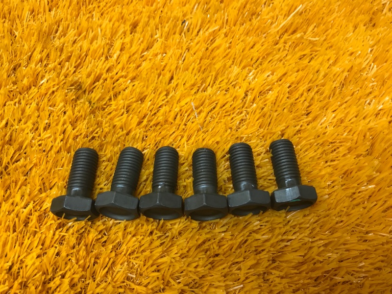 Болт маховика, 380 рублей, Красноярск