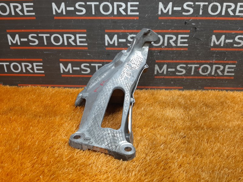 Кронштейн подушки двигателя, 930 рублей, Красноярск