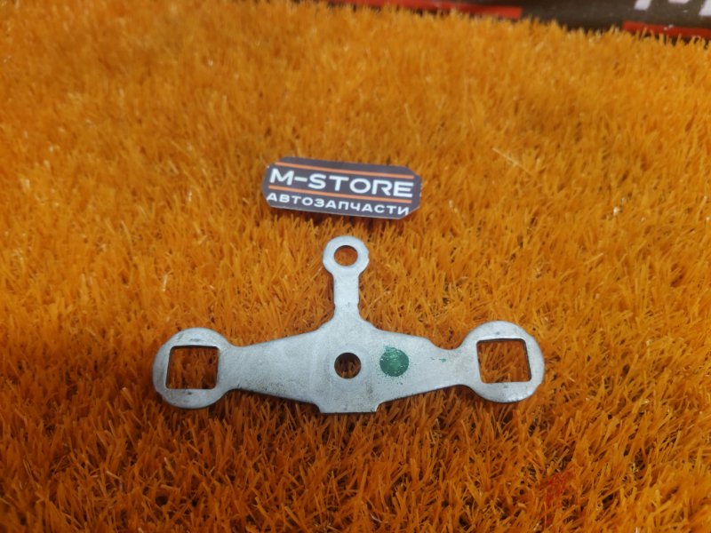 крепление топливной форсунки, 300 рублей, Красноярск