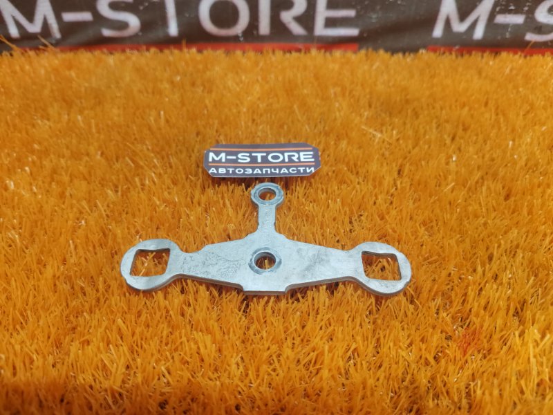 крепление топливной форсунки, 300 рублей, Красноярск