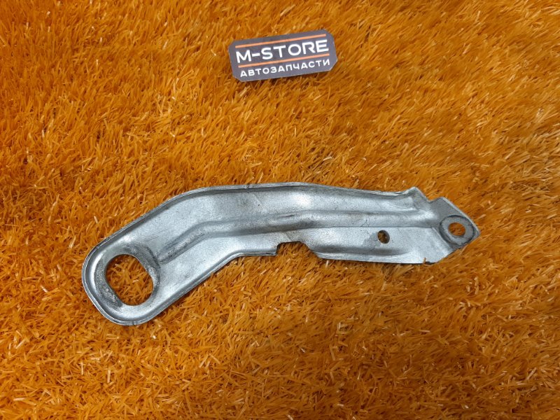 кронштейн, 300 рублей, Красноярск