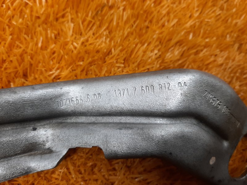 кронштейн, 300 рублей, Красноярск