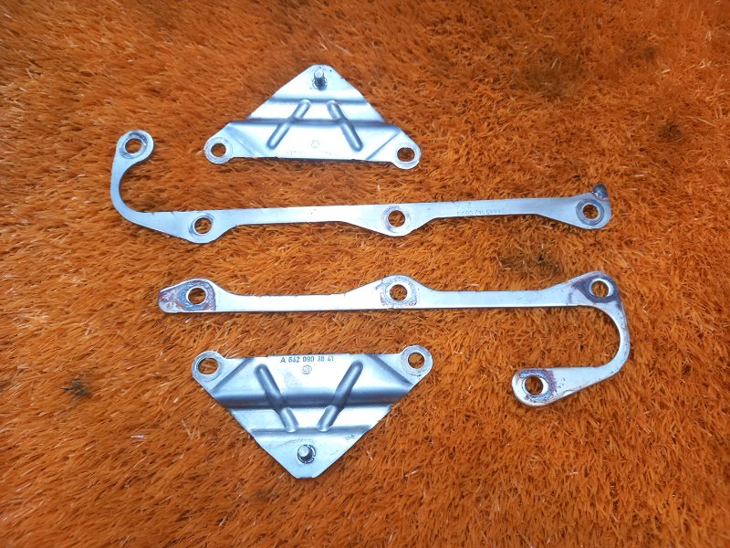 Кронштейн выпускного коллектора, 380 рублей, Красноярск