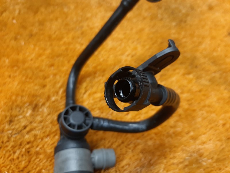 Клапан вентиляции топливного бака, 1620 рублей, Красноярск