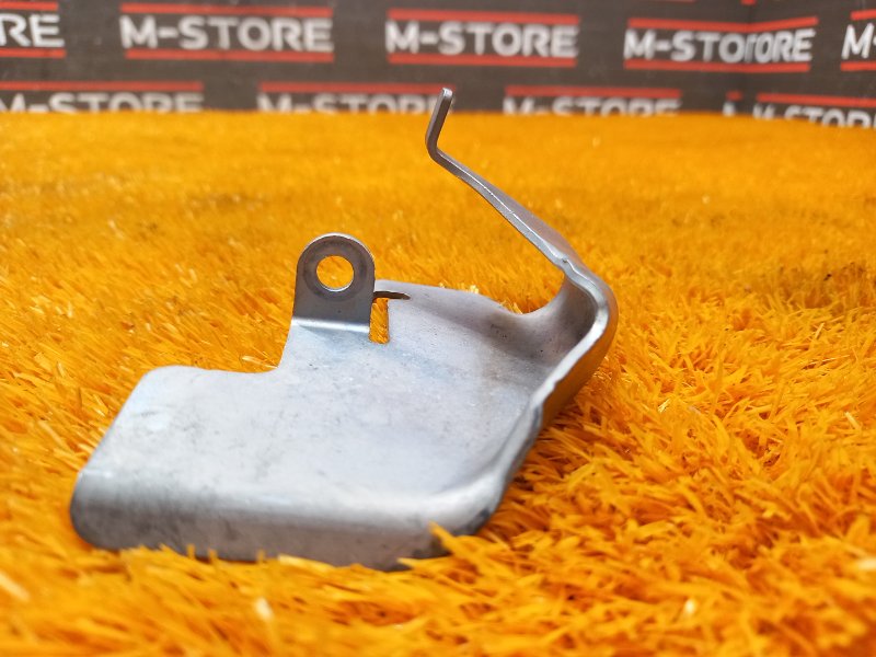 кронштейн, 300 рублей, Красноярск