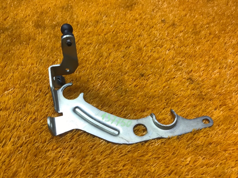 кронштейн, 300 рублей, Красноярск