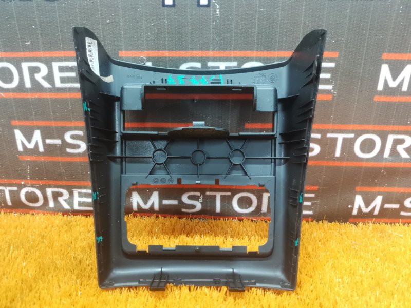 Накладка центральной консоли, 400 рублей, Красноярск