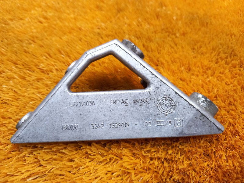 Кронштейн гидроусилителя руля, 300 рублей, Красноярск