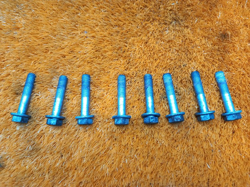 болт ступичный, 510 рублей, Красноярск