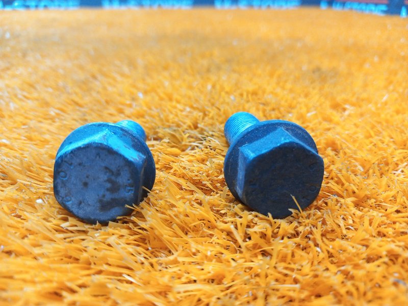 Болт суппорта, 200 рублей, Красноярск