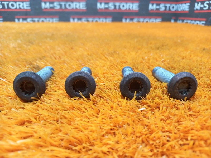 болт ступичный, 280 рублей, Красноярск