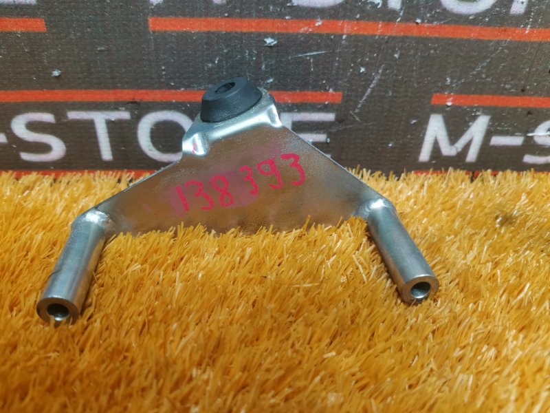 Кронштейн защиты двигателя, 300 рублей, Красноярск