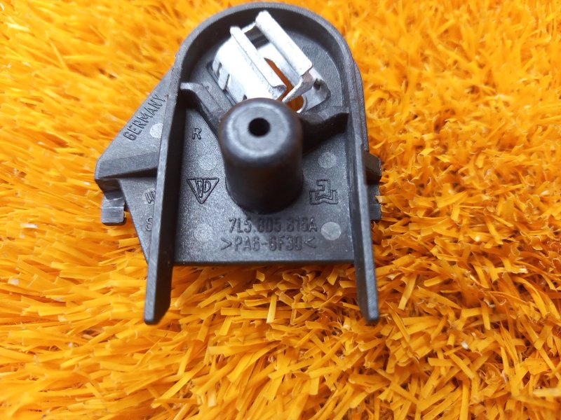 Кронштейн крышки двигателя, 300 рублей, Красноярск