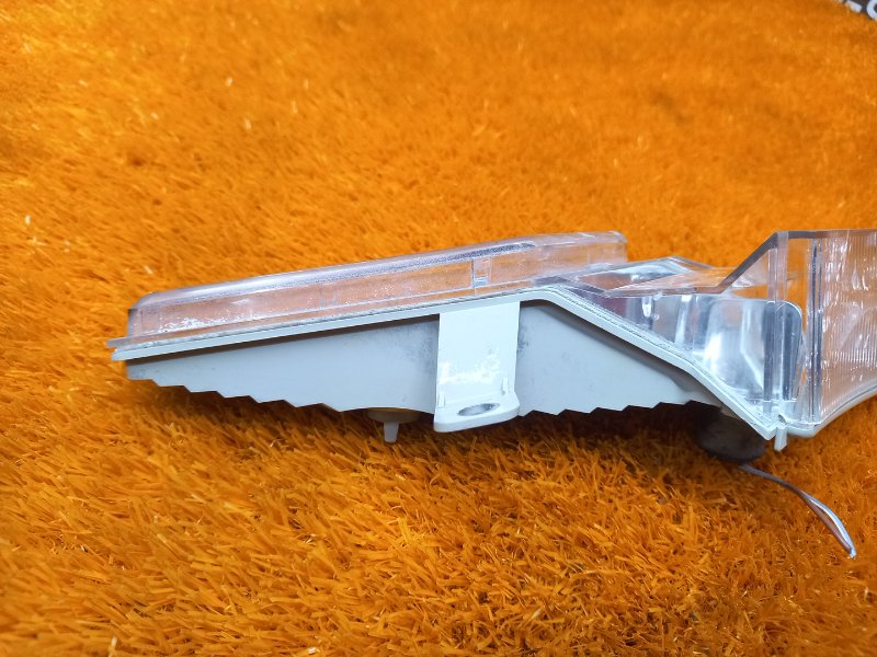 Поворотник, 1800 рублей, Красноярск