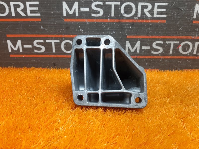 Кронштейн подушки двигателя, 1100 рублей, Красноярск