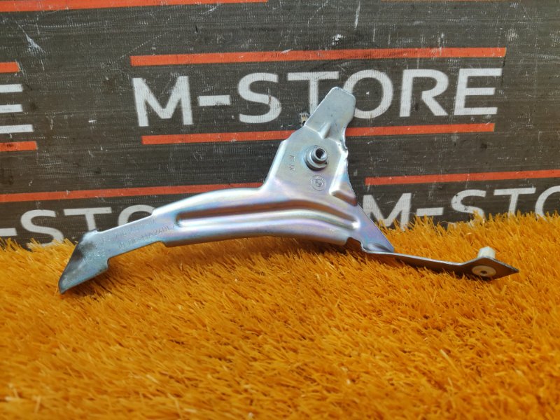 крепление крыла, 210 рублей, Красноярск