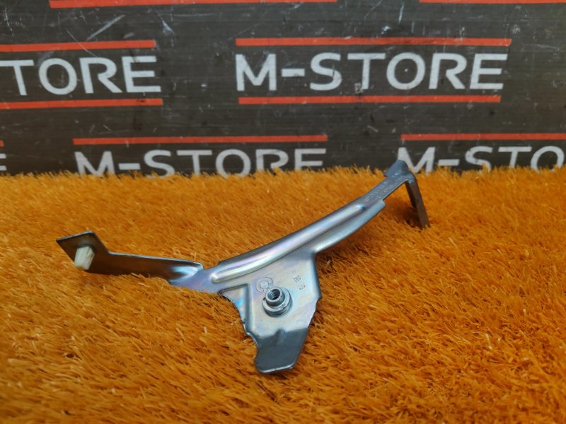 крепление крыла, 210 рублей, Красноярск