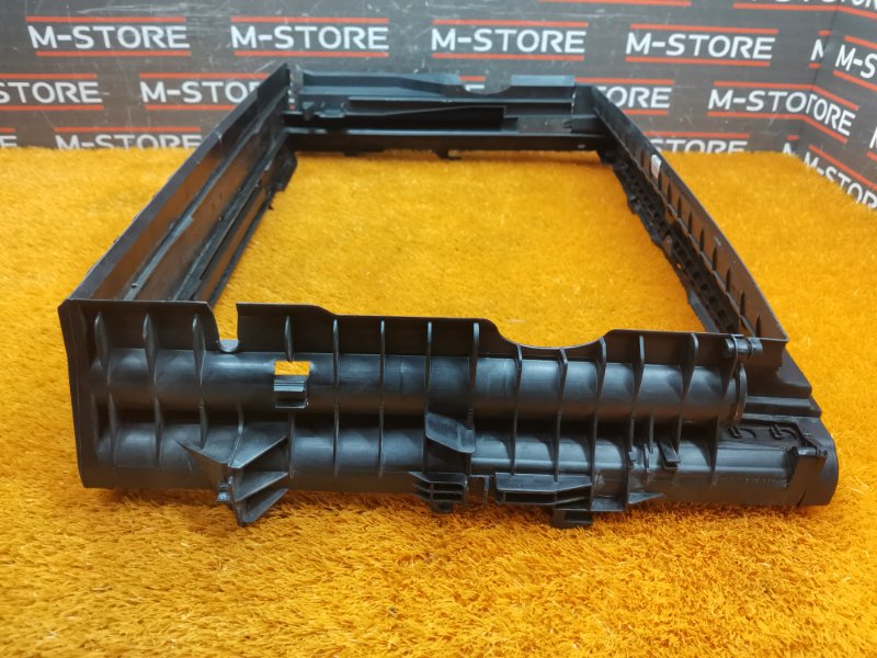 рамка радиатора, 1900 рублей, Красноярск