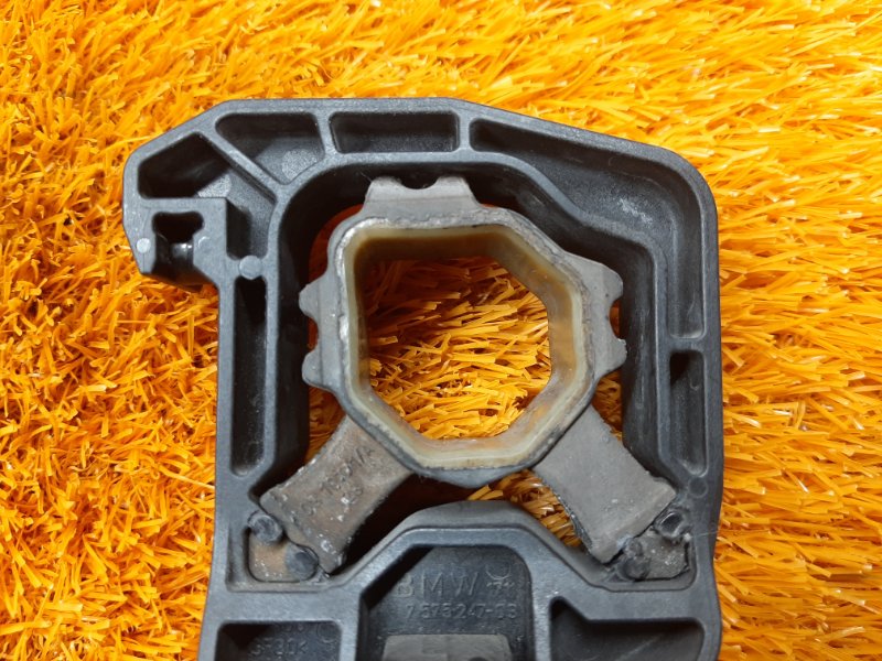 Кронштейн радиатора, 340 рублей, Красноярск