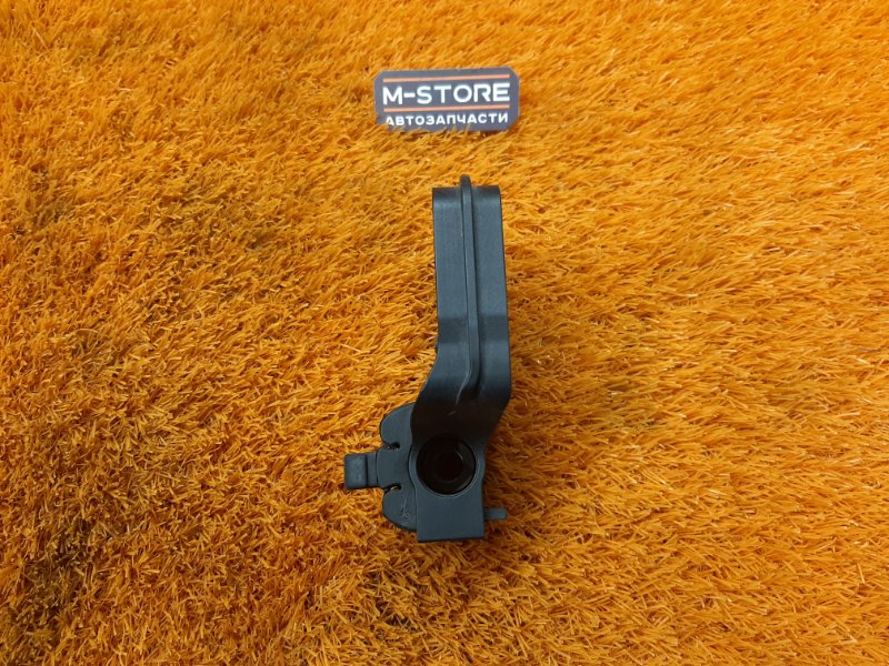 Кронштейн радиатора, 340 рублей, Красноярск