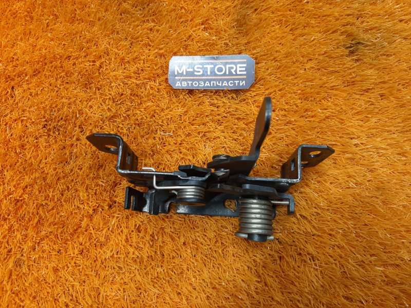 замок капота, 1920 рублей, Красноярск