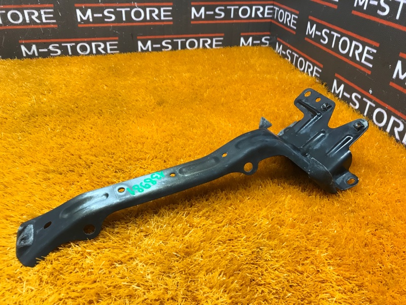 Кронштейн замка капота, 340 рублей, Красноярск