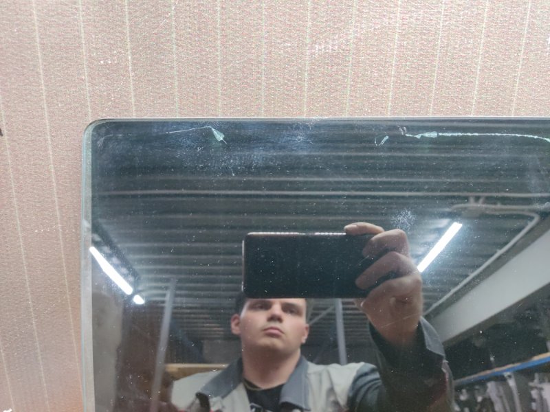 Стекло боковое, 670 рублей, Красноярск