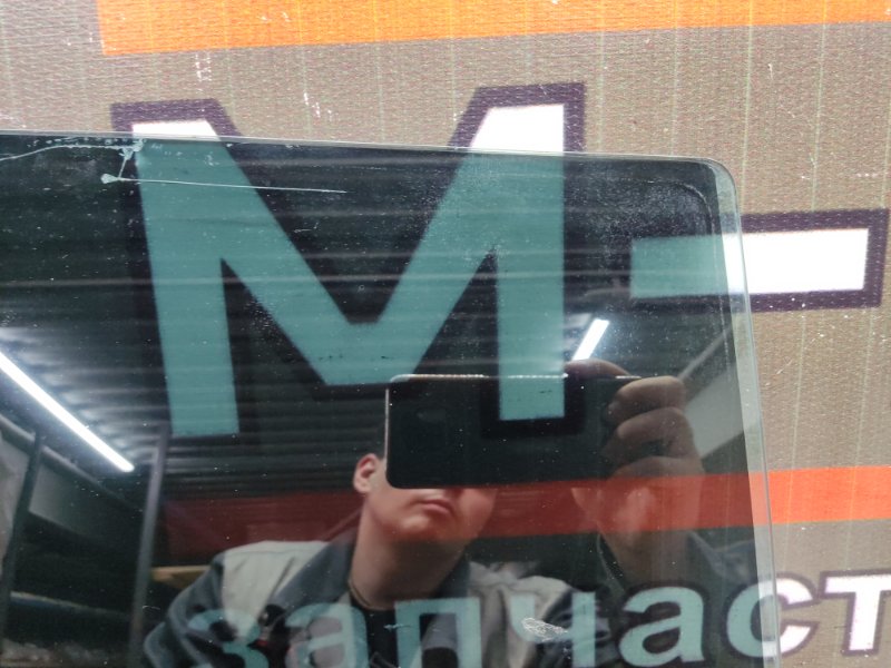 Стекло боковое, 670 рублей, Красноярск