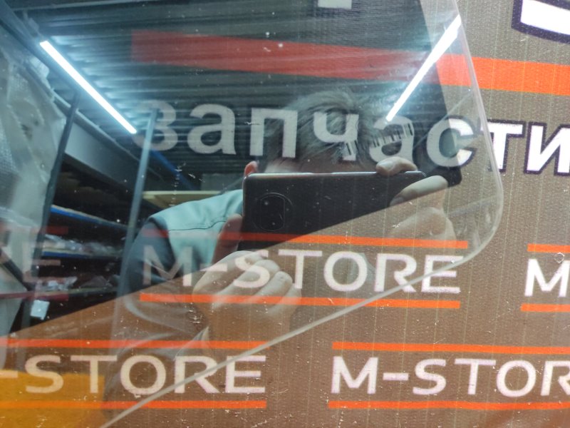 Стекло боковое, 5000 рублей, Красноярск