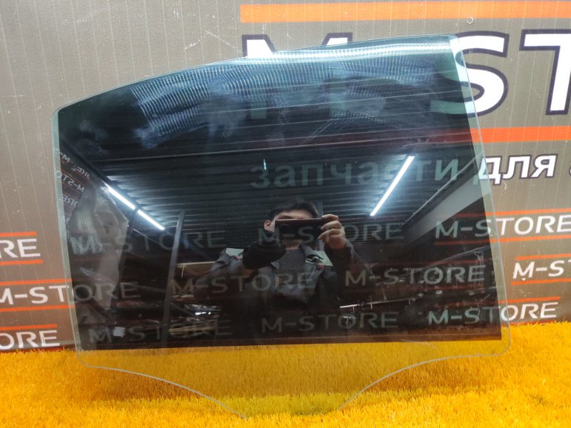 Стекло боковое, 670 рублей, Красноярск