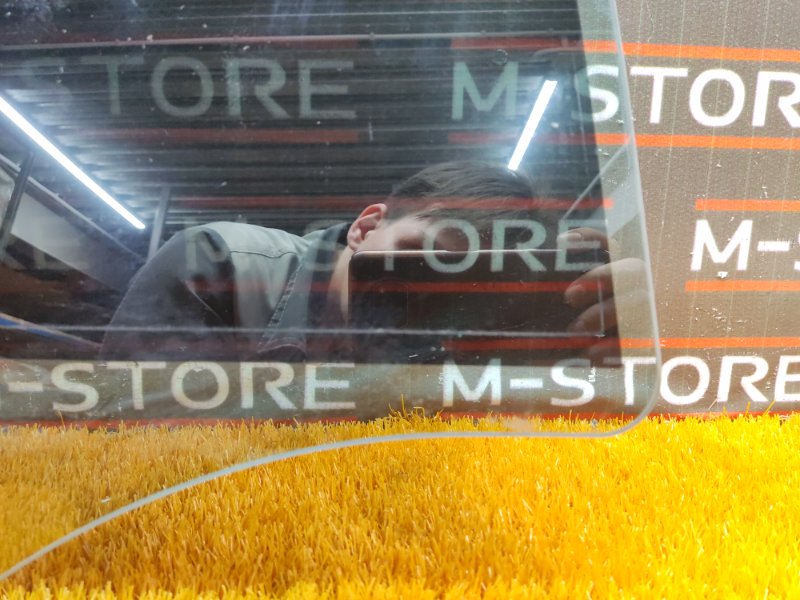 Стекло боковое, 670 рублей, Красноярск