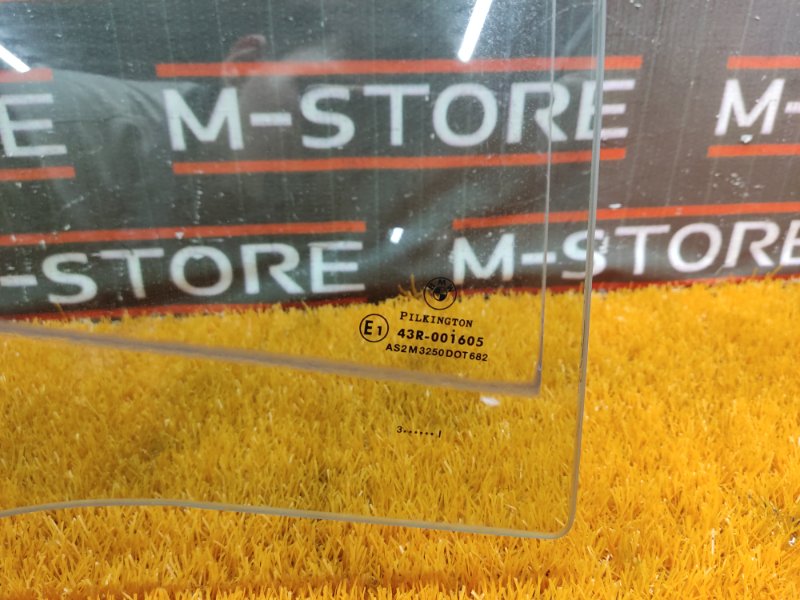 Стекло боковое, 540 рублей, Красноярск