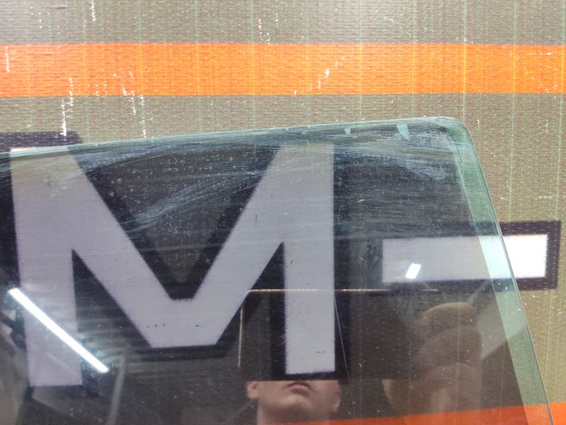 Стекло боковое, 670 рублей, Красноярск