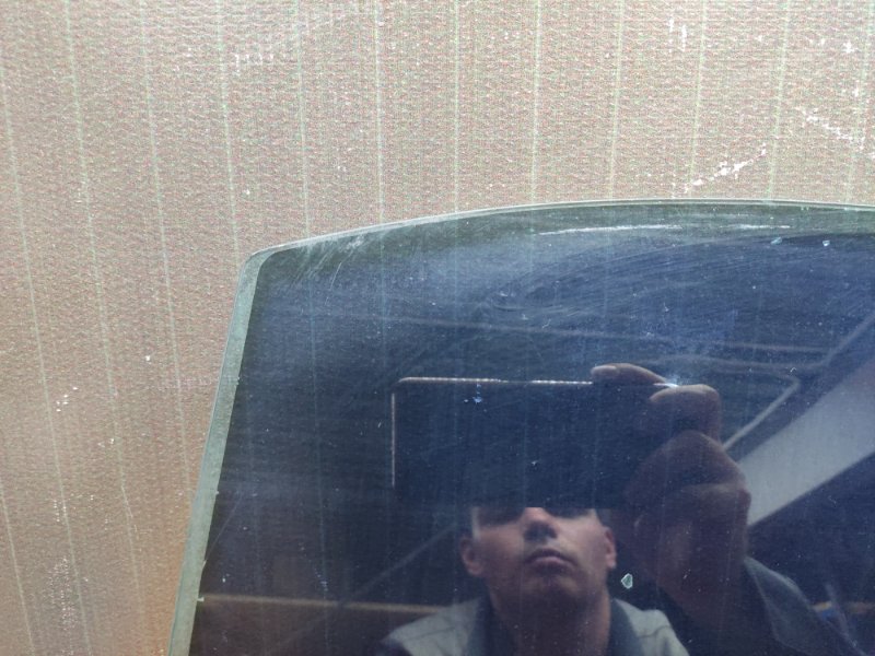 Стекло боковое, 670 рублей, Красноярск