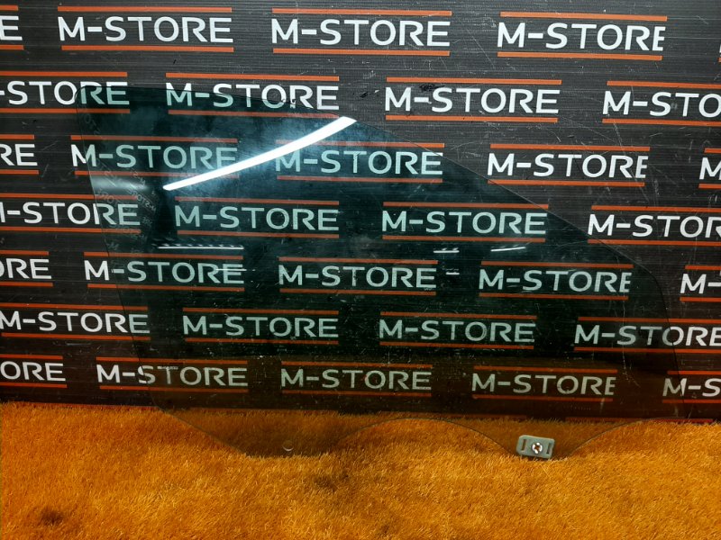 Стекло боковое, 670 рублей, Красноярск