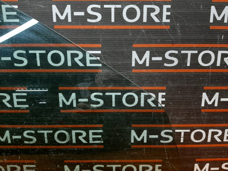 Стекло боковое, 860 рублей, Красноярск