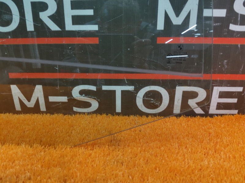 Стекло боковое, 350 рублей, Красноярск