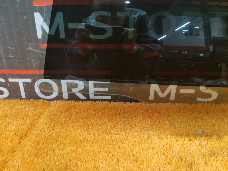 Стекло боковое, 860 рублей, Красноярск