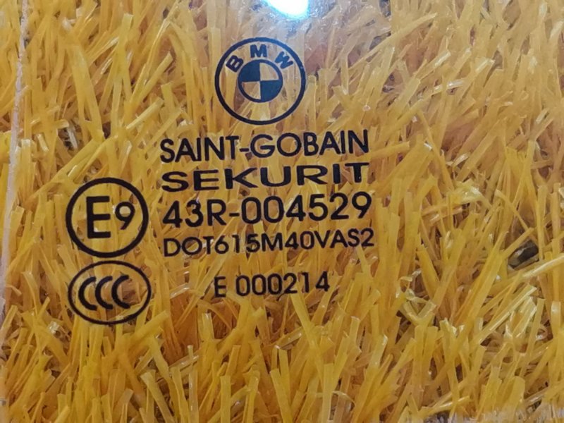 Стекло боковое, 350 рублей, Красноярск